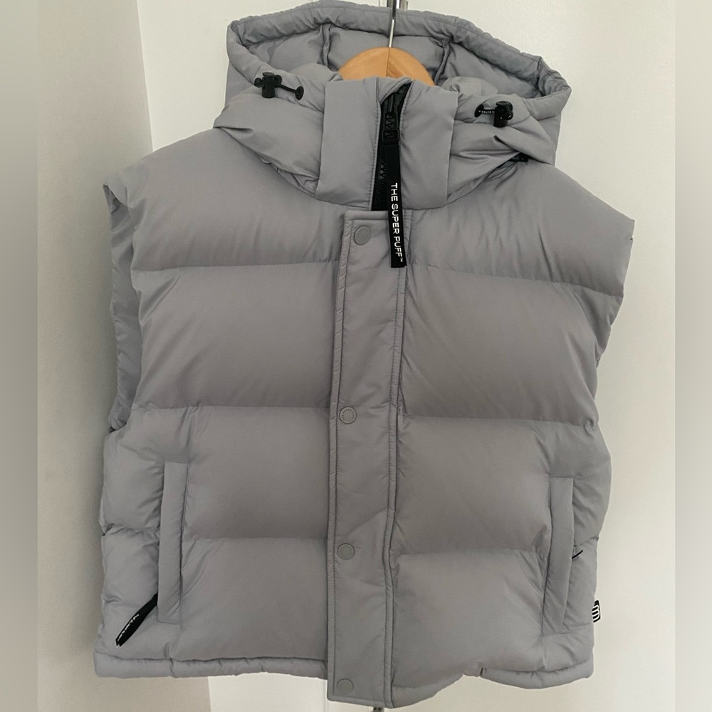 Aritzia The Super Puff™ women’s Shorty Vest M